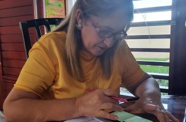 Vereadora Neta apresenta Requerimentos na sessão virtual