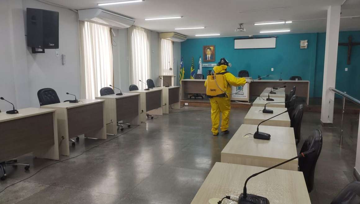 Câmara recebe sanitização dos ambientes de prevenção ao COVID-19 por parte da secretaria municipal de Saúde