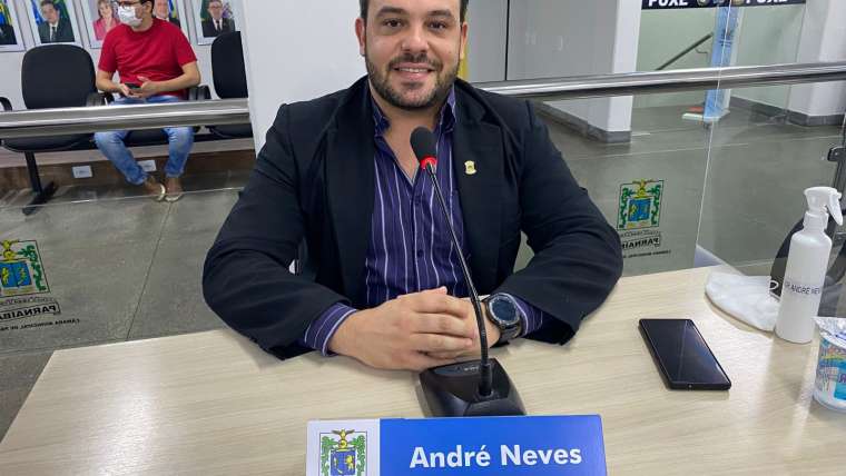 Vereador André Neves pede a continuação da pavimentação nos bairros da cidade