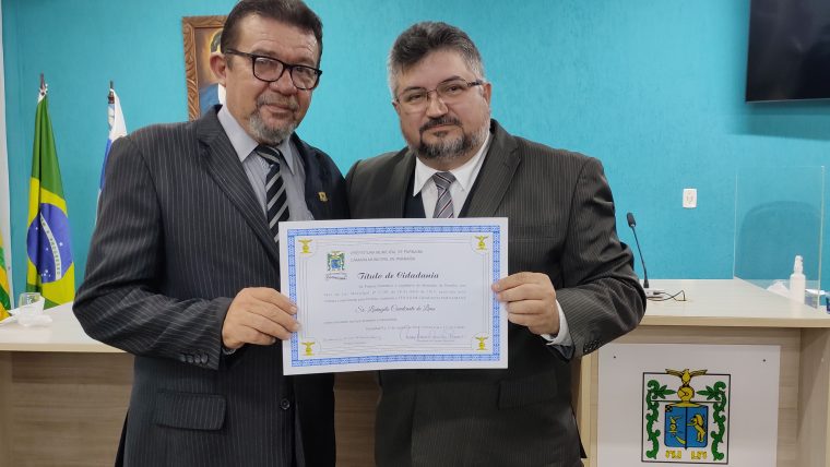 Radialista e bancário Lee Cavalcante é agraciado com o Título de Cidadania Parnaibana