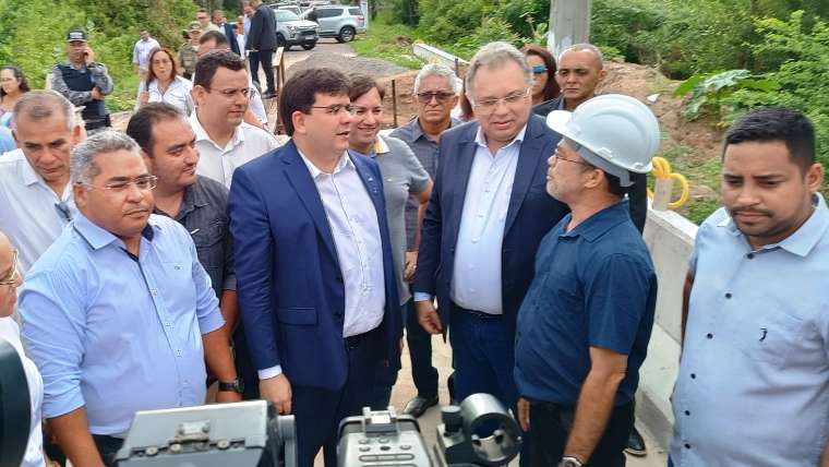 Presidente da Câmara e vereadores acompanham agenda do governador Rafael Fonteles em Parnaíba