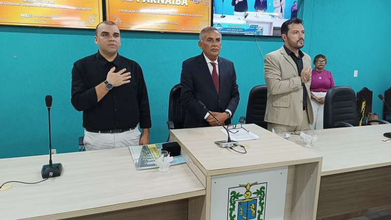 Câmara Municipal entrega Título de Cidadania e Medalha aos senhores Antônio Wagner e Cícero Gomes