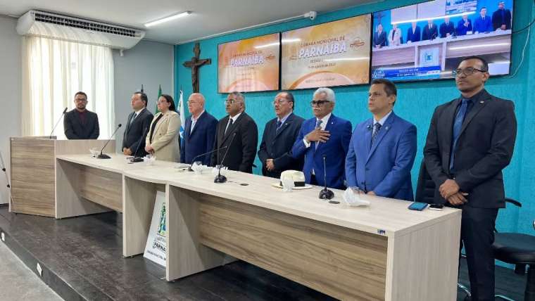 Câmara Municipal realiza Sessão Solene para entrega de honrarias a personalidades do Direito