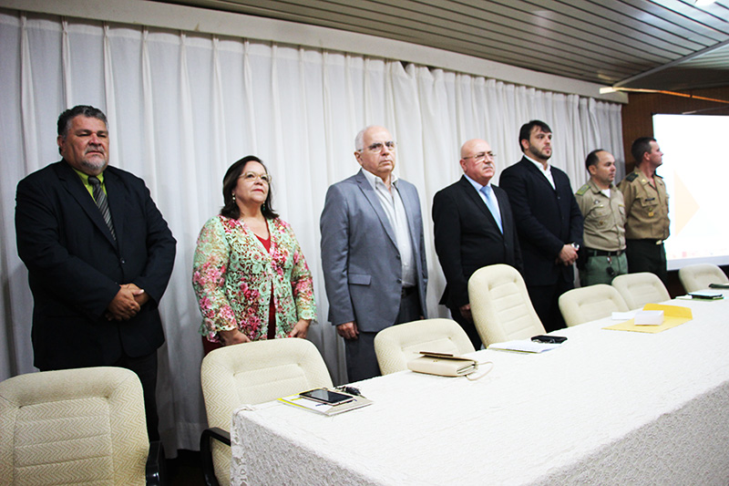 Poeta Everaldo Moreira é homenageado pelo Presidente da Câmara Geraldo Alencar