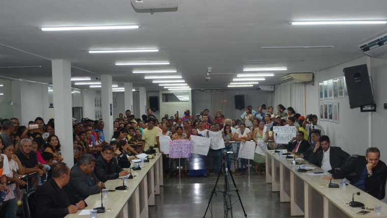 Projeto de Lei  que concede doação de terreno para famílias carentes segue para 2° votação para ser aprovado
