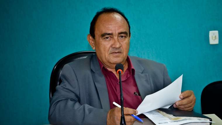 Joãozinho do Trânsito solicita pavimentação para algumas ruas do bairro do Carmo e Planalto