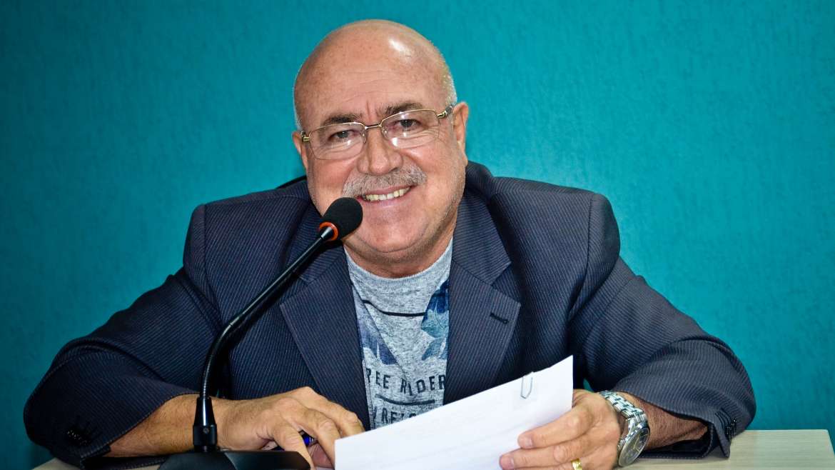 Vereador Geraldinho reivindica implantação de semáforo na entrada do conjunto Joaz Souza