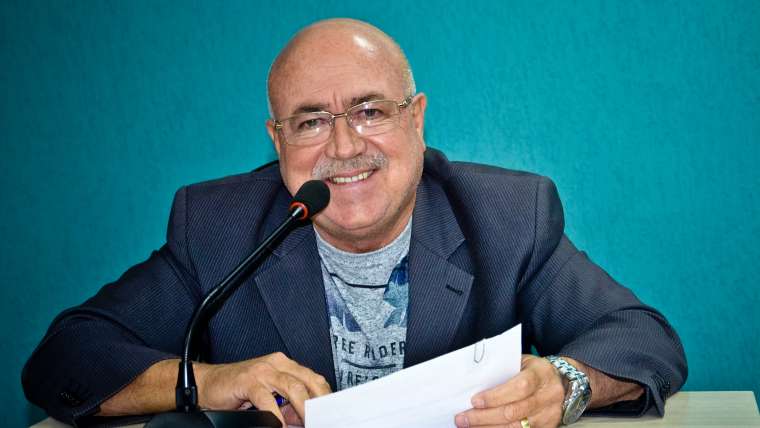 Vereador Geraldinho reivindica implantação de semáforo na entrada do conjunto Joaz Souza