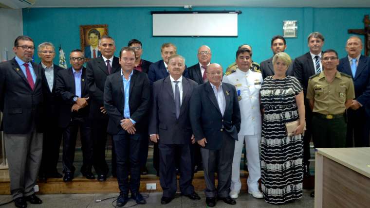 Capitão dos Portos recebe título de cidadão parnaibano