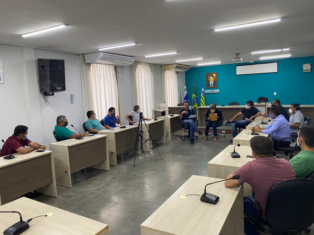 Vereadores eleitos discutem realização da posse dos parlamentares, prefeito e vice-prefeito de Parnaíba