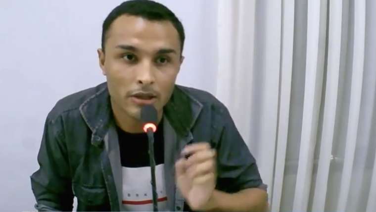 Representante dos concursados da Sesa fala na Tribuna Livre na Câmara