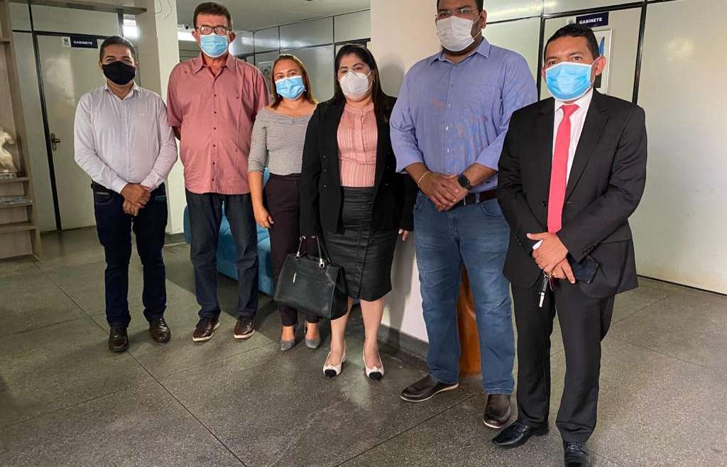 Equipe da Câmara de Altos visita parlamento parnaibano