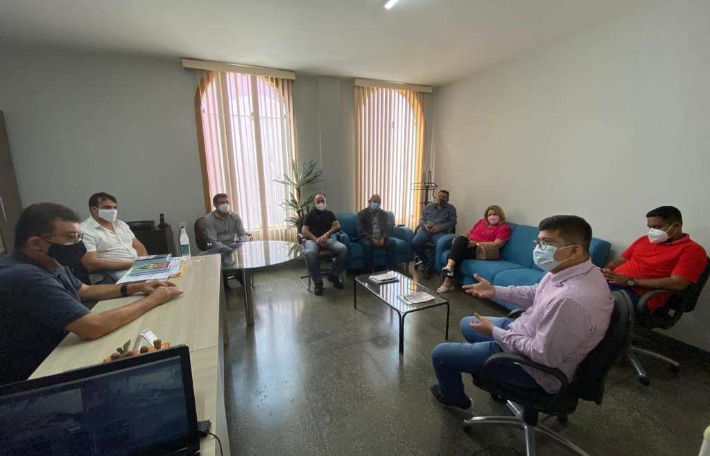 Vereadores se reúnem com Comandante 2º Batalhão de Polícia Militar de Parnaíba