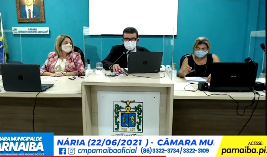 Parlamentares discutem importantes pleitos durante sessão