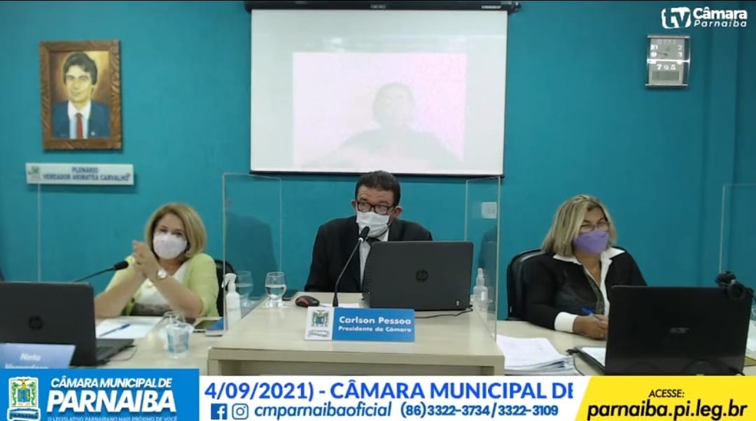 Questões sobre retorno as aulas e segurança são debatidas