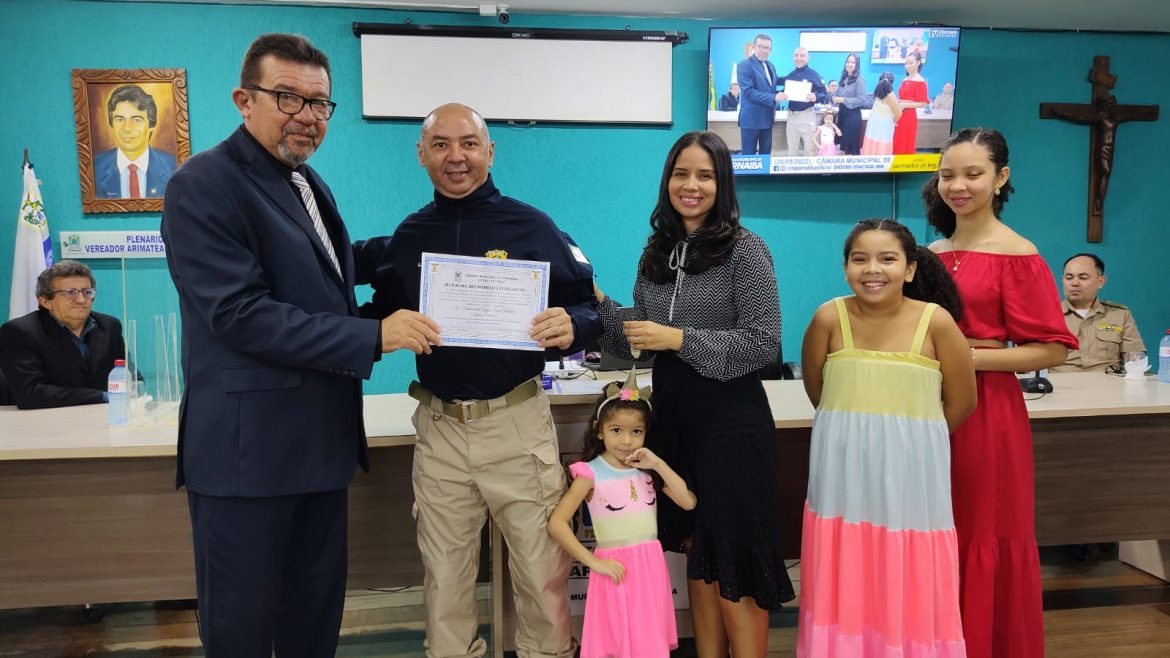Inspetor Sobrinho é homenageado na Câmara de Parnaíba