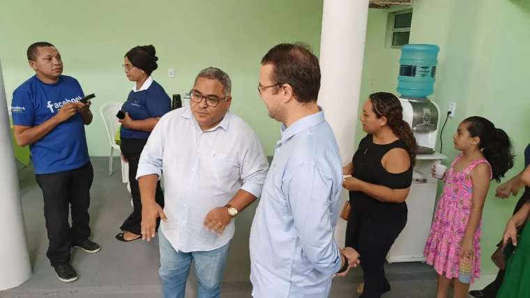 Presidente Daniel Jackson e vereador Carlson Pessoa prestigiam inauguração de empreendimento em Saúde