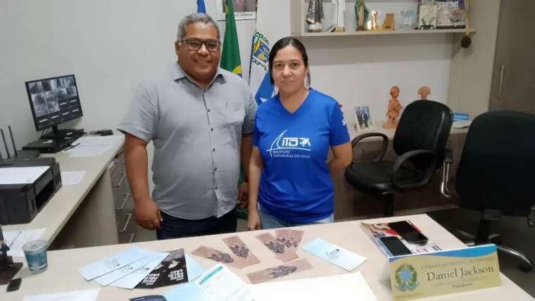 Construção de nova sede para o Instituto Tartarugas do Delta é tratada em reunião na presidência