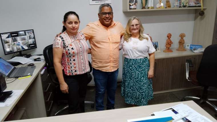 Presidente Daniel Jackson recebe representantes da 1ª Gerência Regional de Educação