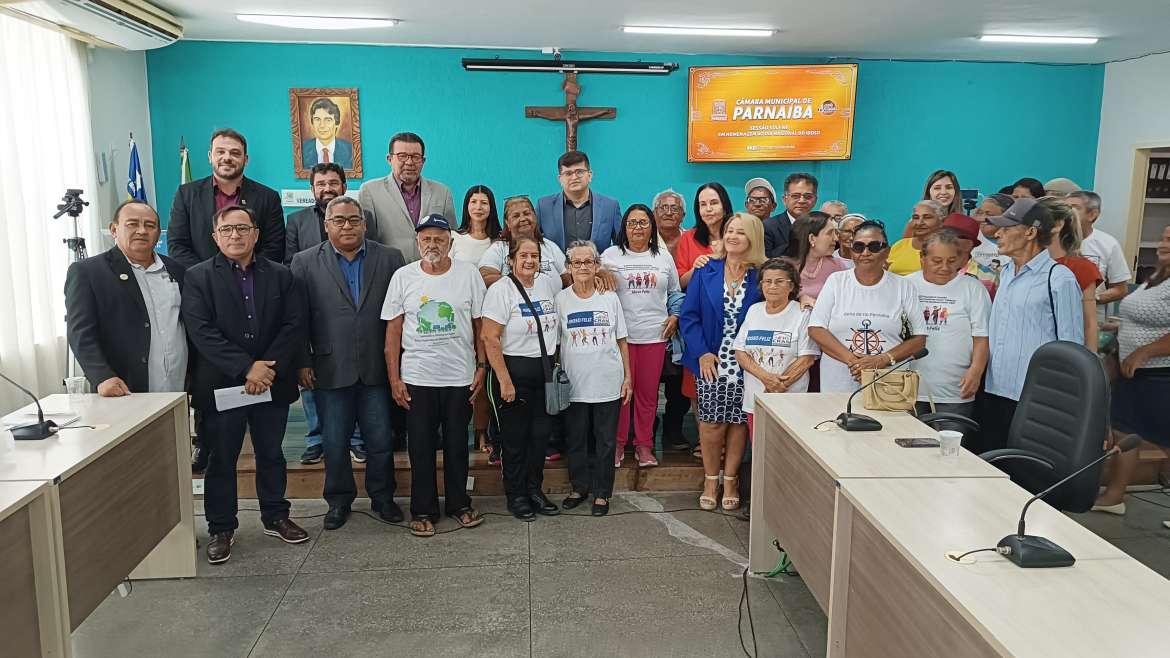 Câmara Municipal realiza sessão solene em homenagem ao Dia Nacional do Idoso