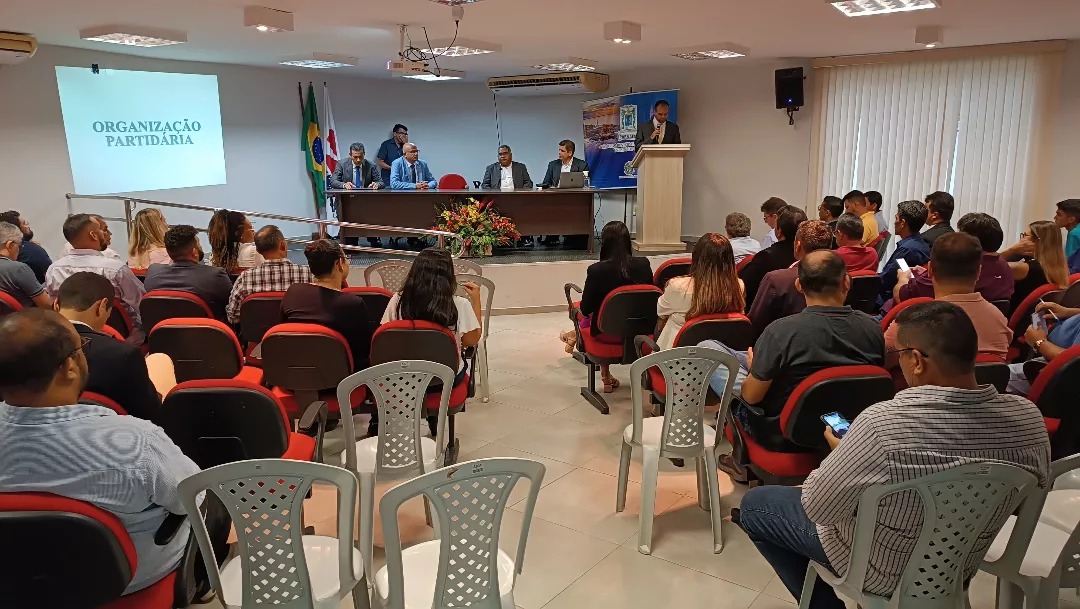 Escola do Legislativo e OAB Subseção Parnaíba realizam curso “Descomplicando as Eleições”