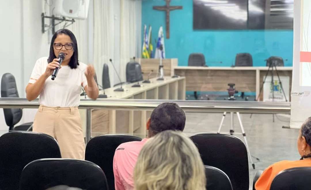 Curso de Português e Comunicação Oficial acontece na Câmara por meio da Escola do Legislativo