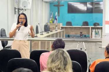 Curso de Português e Comunicação Oficial acontece na Câmara por meio da Escola do Legislativo